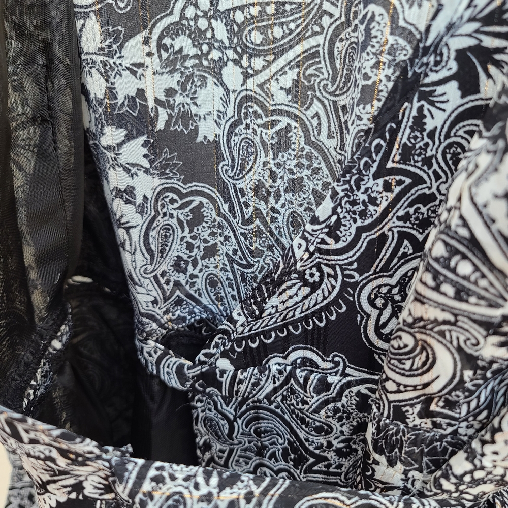 Lulu's | Love Letters Black and White Print Long Sleeve Wrap Dress NEW Size M - Picture 4 of 16